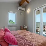 Big Promotion, Serenitas * Тар