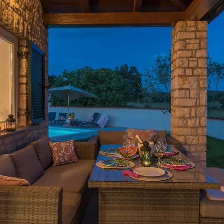 Big Promotion, Serenitas * Tar-Vabriga