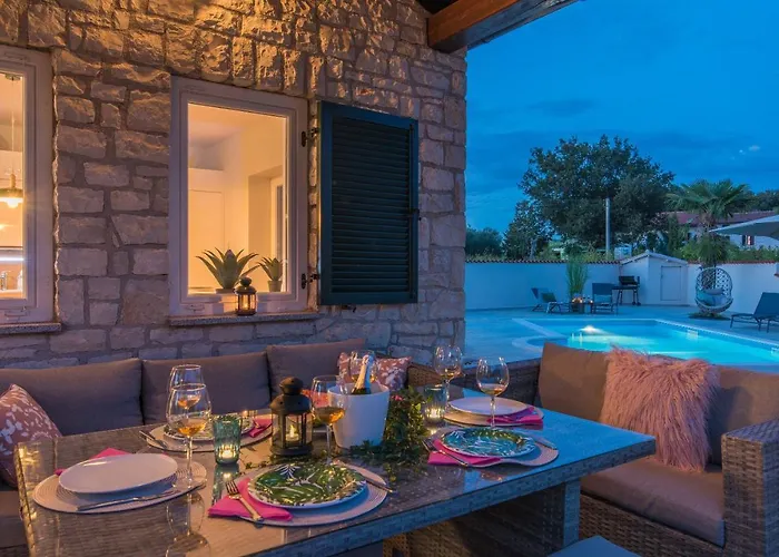 Big Promotion, Serenitas Villa