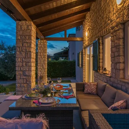 Big Promotion, Serenitas *