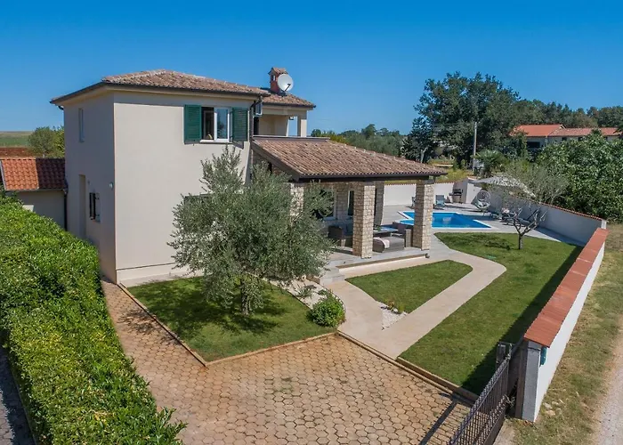 Villa Big Promotion, Serenitas