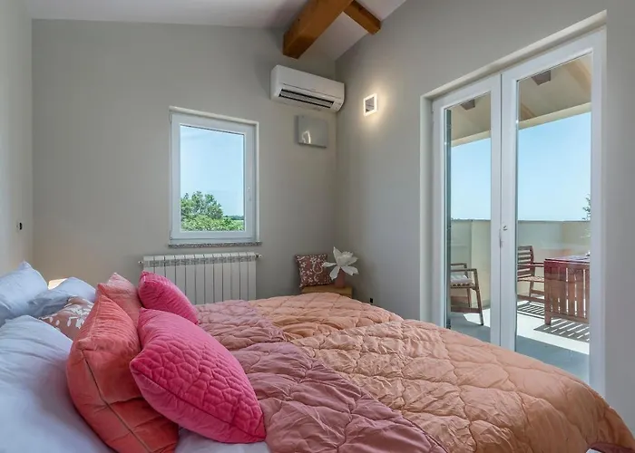 Big Promotion, Serenitas * Tar-Vabriga