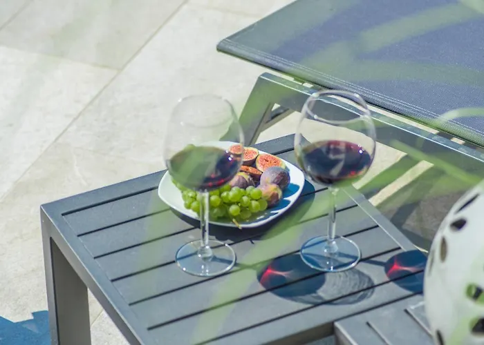 Big Promotion, Serenitas * Tar-Vabriga